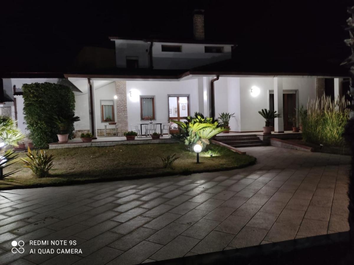 Villa Aristogatti San Pietro Vernotico Extérieur photo