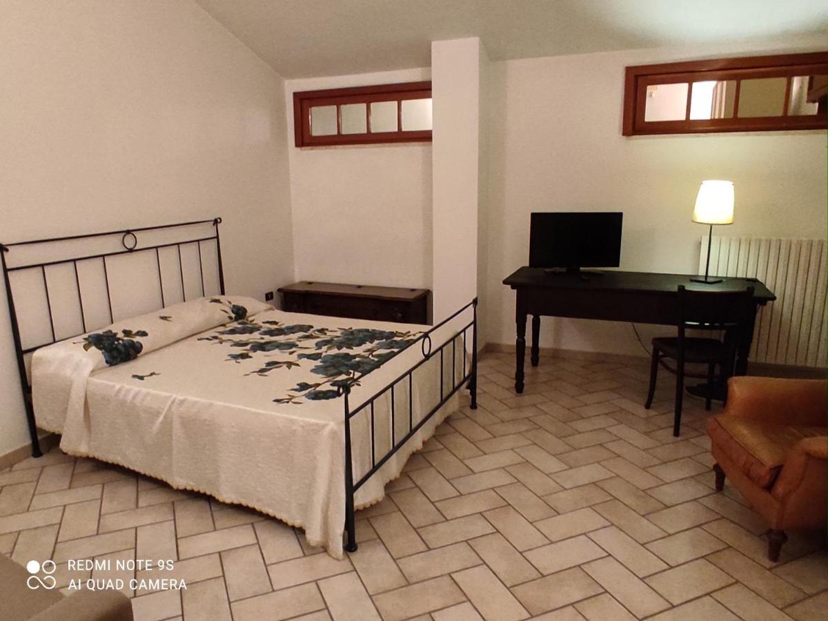 Villa Aristogatti San Pietro Vernotico Extérieur photo